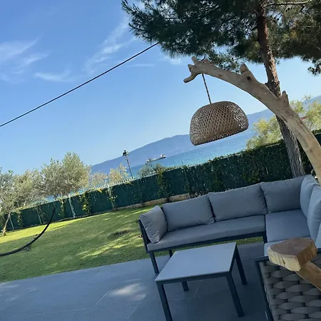 Zoza Luxury Isthmia By The Sea With Private Pool Villa *