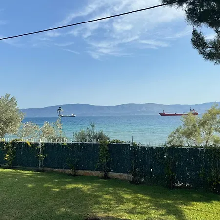 Zoza Luxury Isthmia By The Sea With Private Pool Vila *