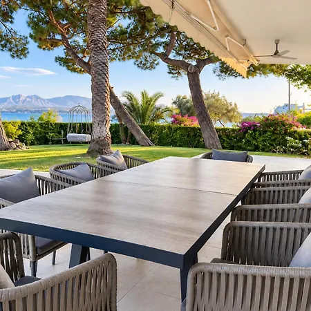 Zoza Luxury Isthmia By The Sea With Private Pool Villa Kalamáki
