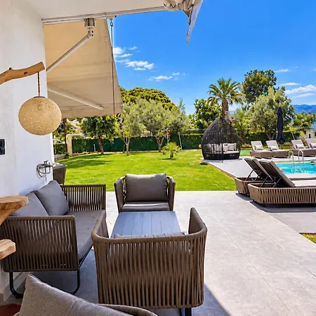 Zoza Luxury Isthmia By The Sea With Private Pool Villa *
