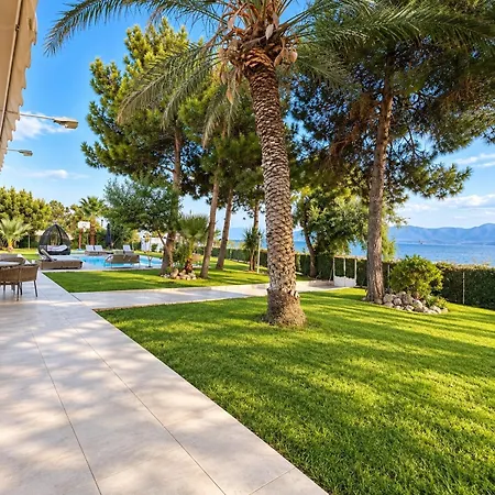 Zoza Luxury Isthmia By The Sea With Private Pool Villa *