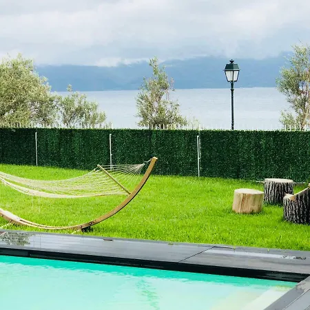 Villa Zoza Luxury Isthmia By The Sea With Private Pool Kalamáki