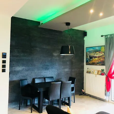 Zoza Luxury Isthmia By The Sea With Private Pool