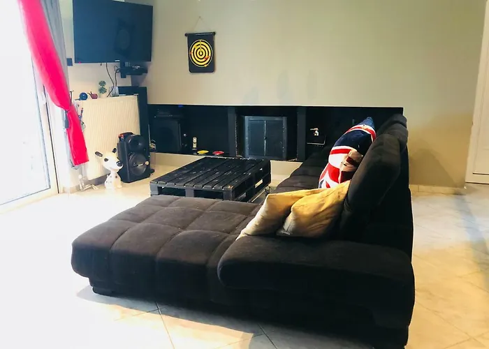 Zoza Luxury Isthmia By The Sea With Private Pool וילה Kalamáki